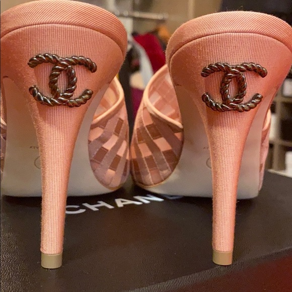 Chanel mules - Picture 2 of 15
